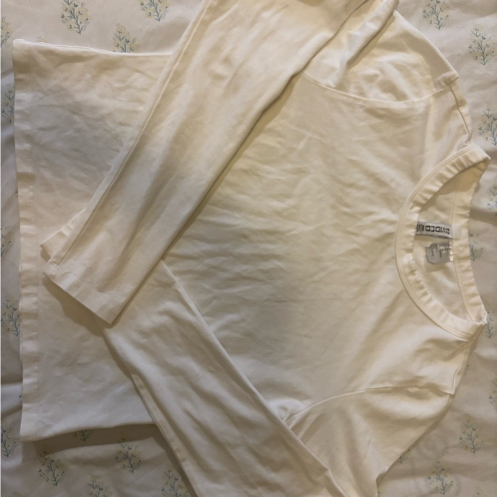 H&M Divided Cream Long Sleeve Top